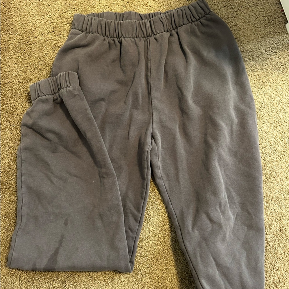 Brandy Melville Anastasia Sweatpants